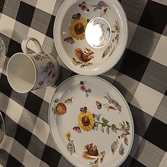 Royal Worcester A Skippery Tale 3 piece set - Picture 5 of 6